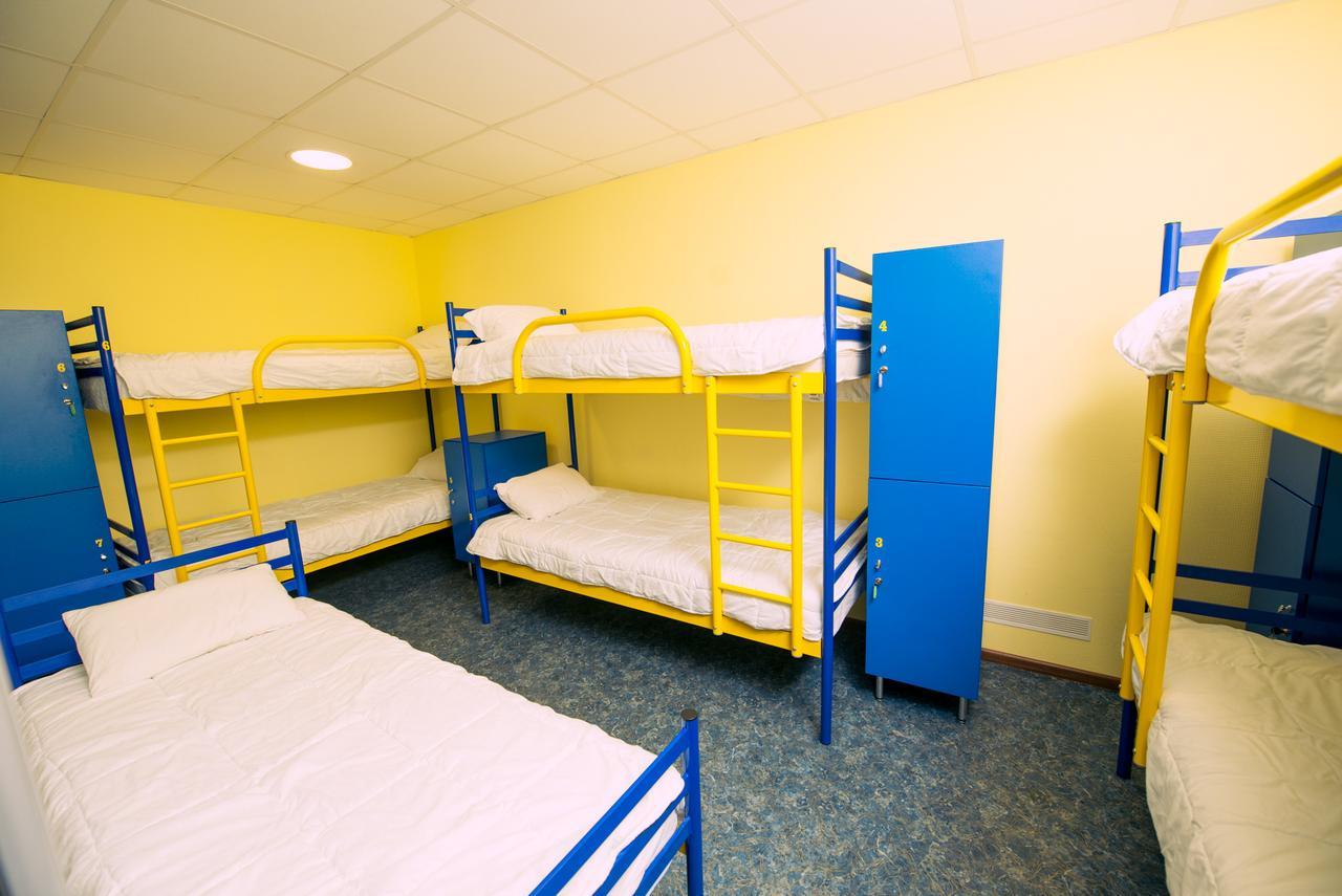 Tenistiy Hostel โอเดสซา ภายนอก รูปภาพ